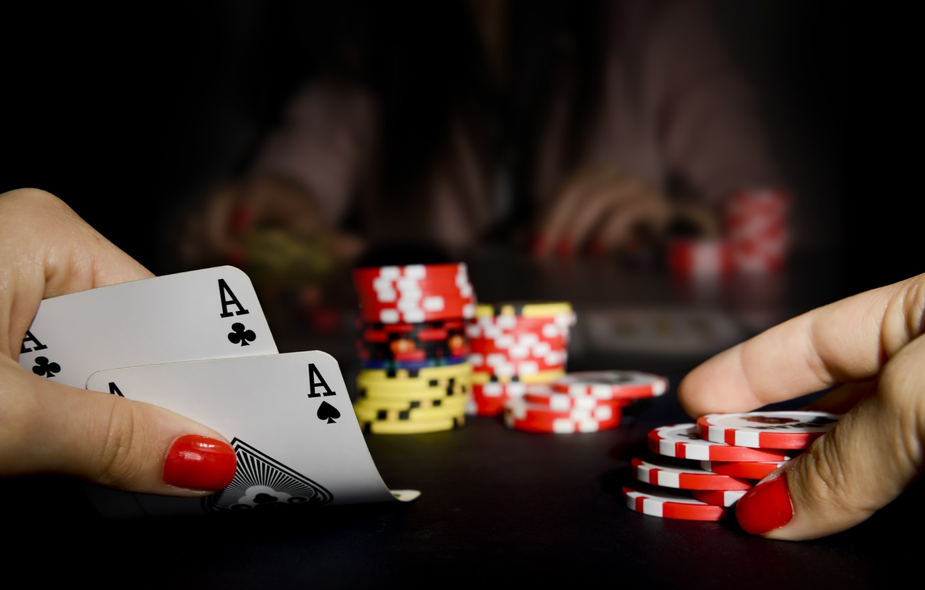 What is the best live casino to play online with money?